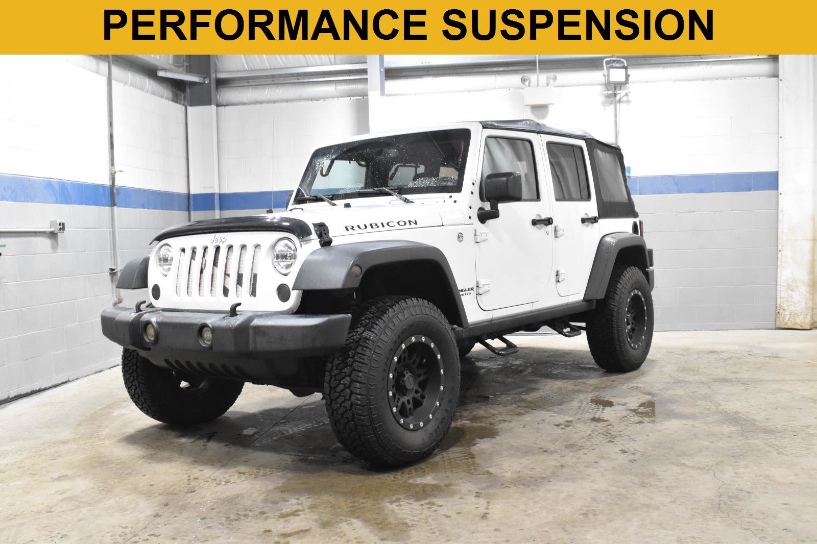 Used 2015 Jeep Wrangler Unlimited Rubicon w/ Connectivity Group AWD/4WD image 4