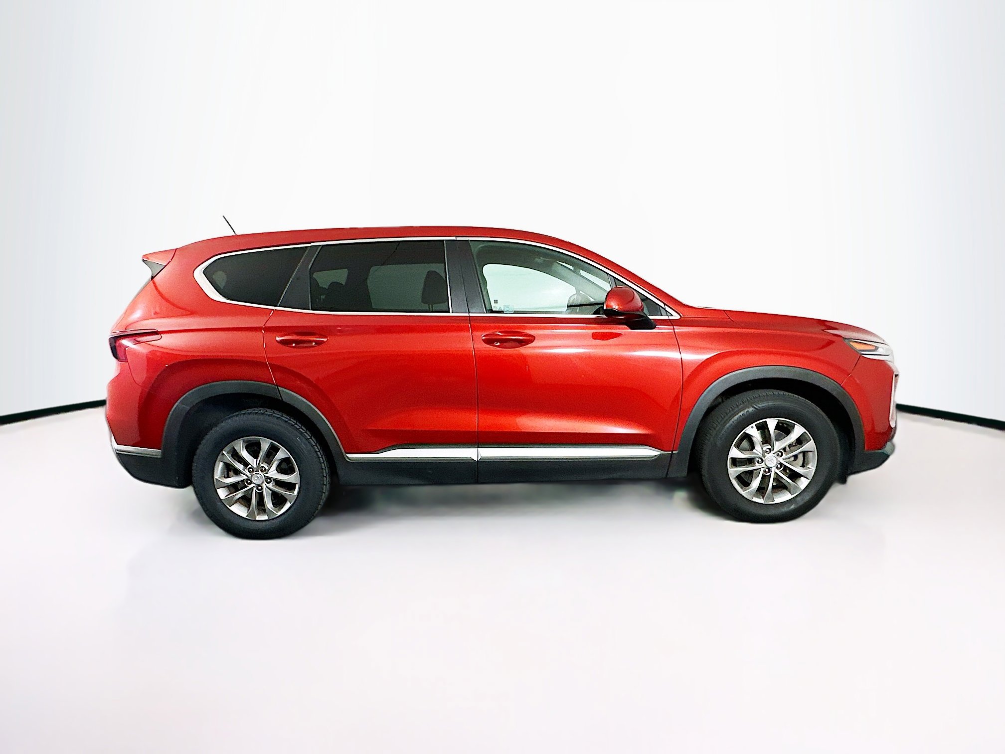 Used 2020 Hyundai Santa Fe SE image 10