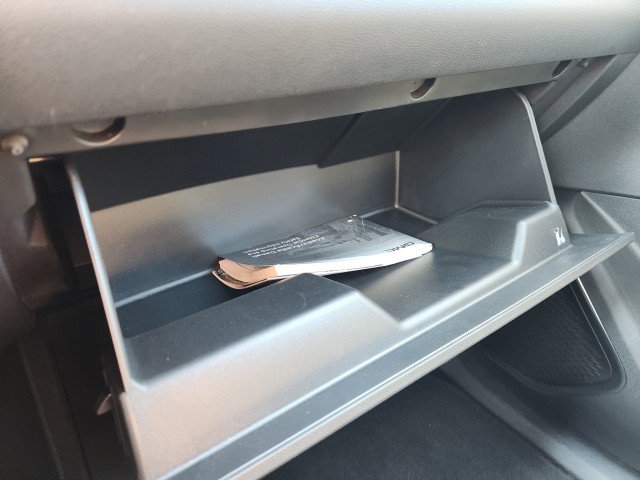 Used 2025 GMC Acadia Elevation image 49