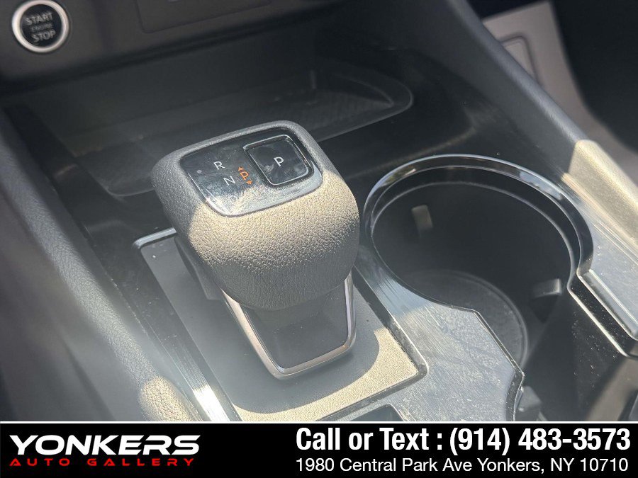 Used 2023 Nissan Rogue SV AWD/4WD image 14