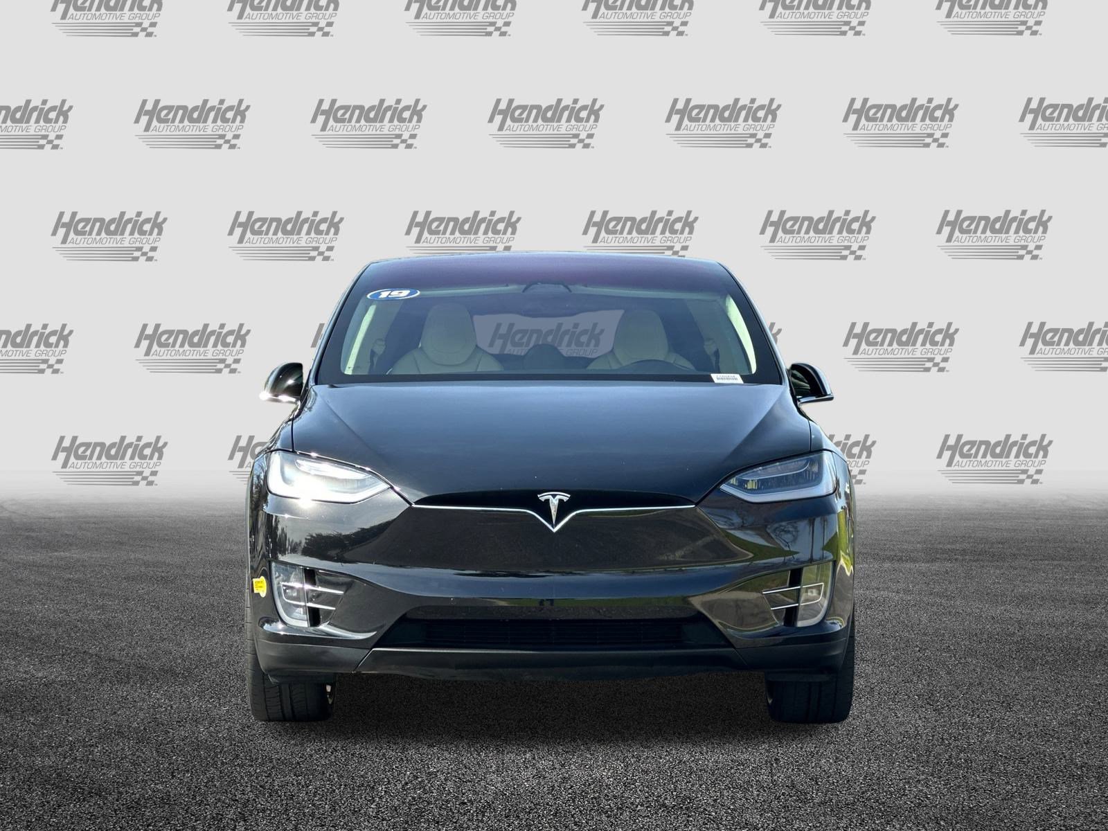 Used 2019 Tesla Model X Standard Range image 10