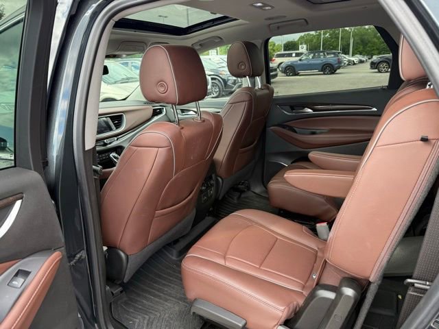 Used 2021 Buick Enclave Avenir w/ Avenir Technology Package image 29