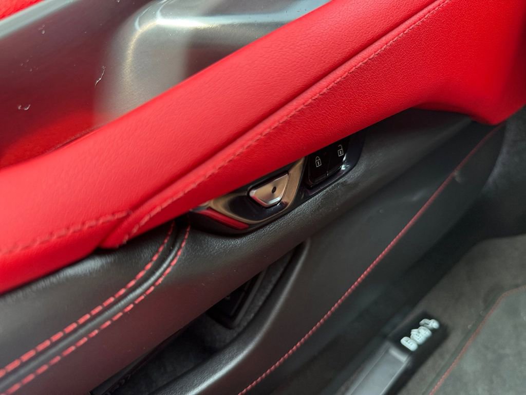 Used 2025 Chevrolet Corvette Z06 w/ Stealth Interior Trim Package RWD image 28