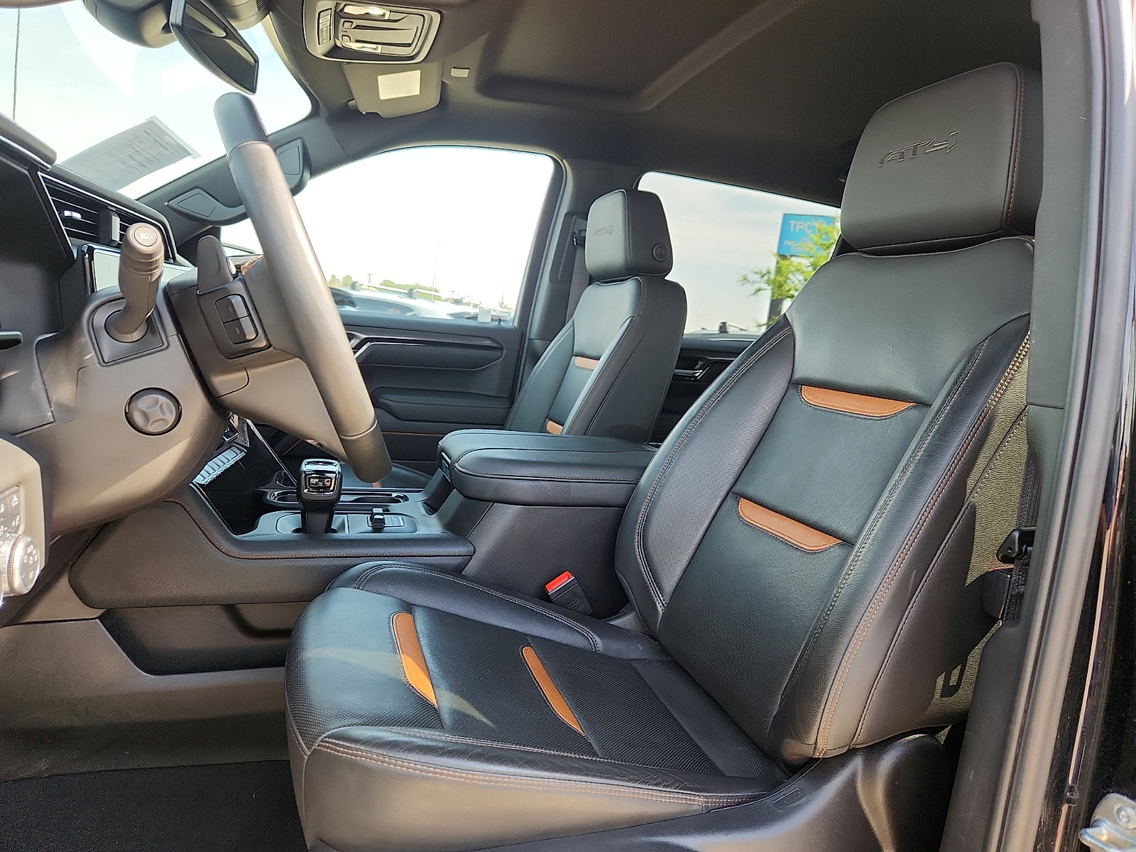Used 2025 GMC Sierra 1500 AT4 AWD/4WD image 13