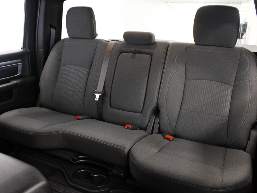 Used 2021 RAM 1500 Warlock AWD/4WD image 32