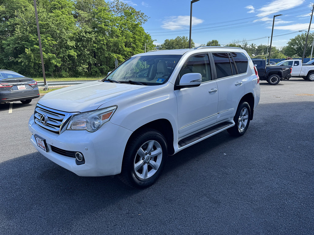 Used 2013 Lexus GX 460 w/ Comfort Plus Pkg AWD/4WD image 2