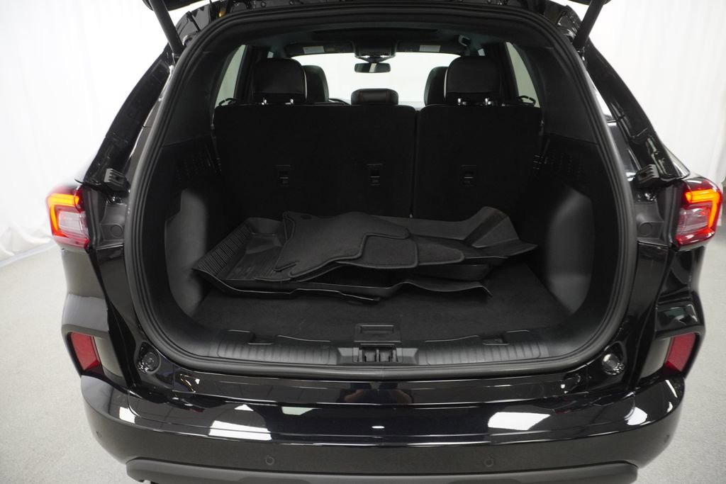 Used 2025 Ford Escape ST-Line Elite image 45