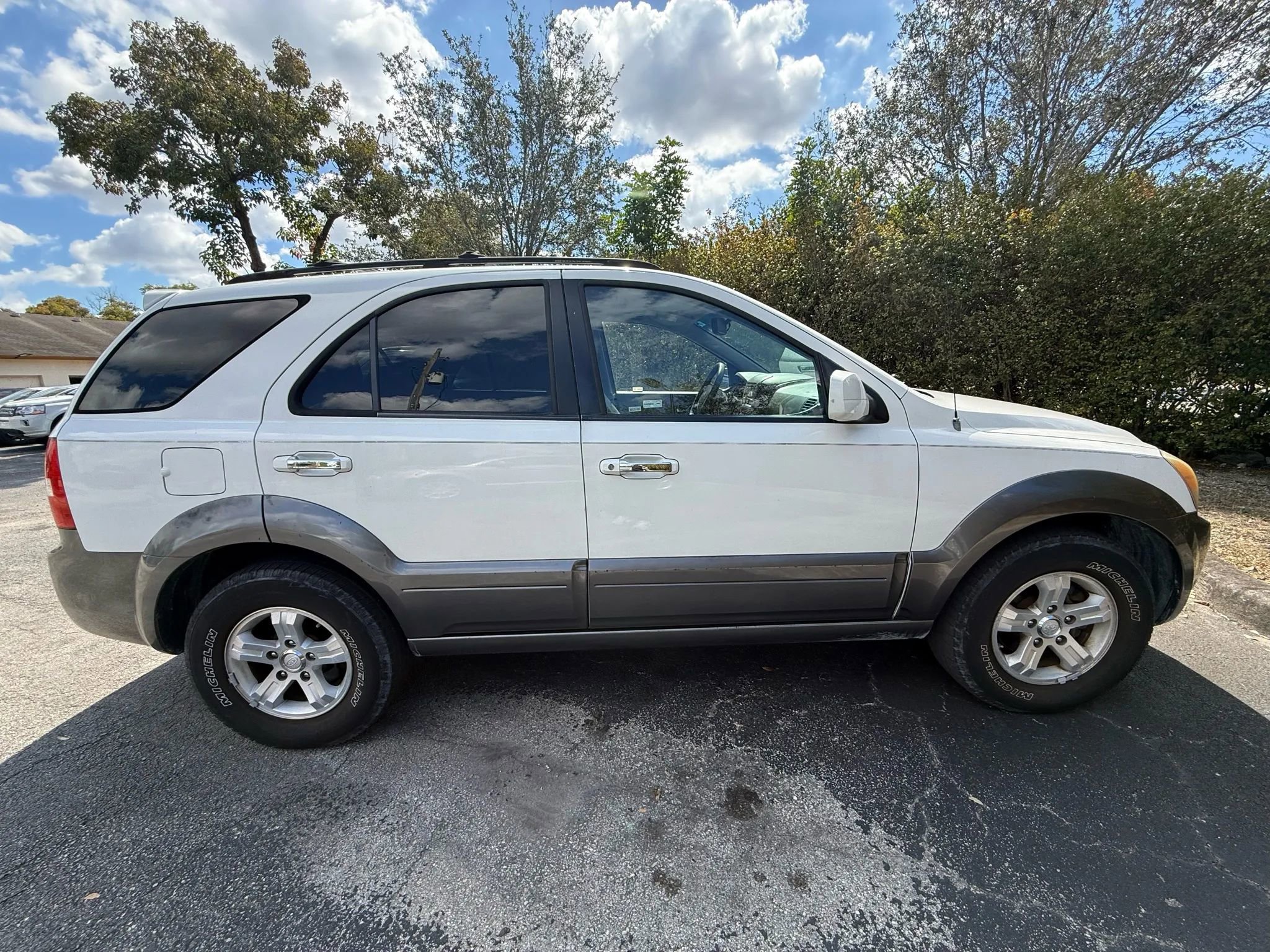 Used 2007 Kia Sorento EX w/ Luxury Pkg image 5
