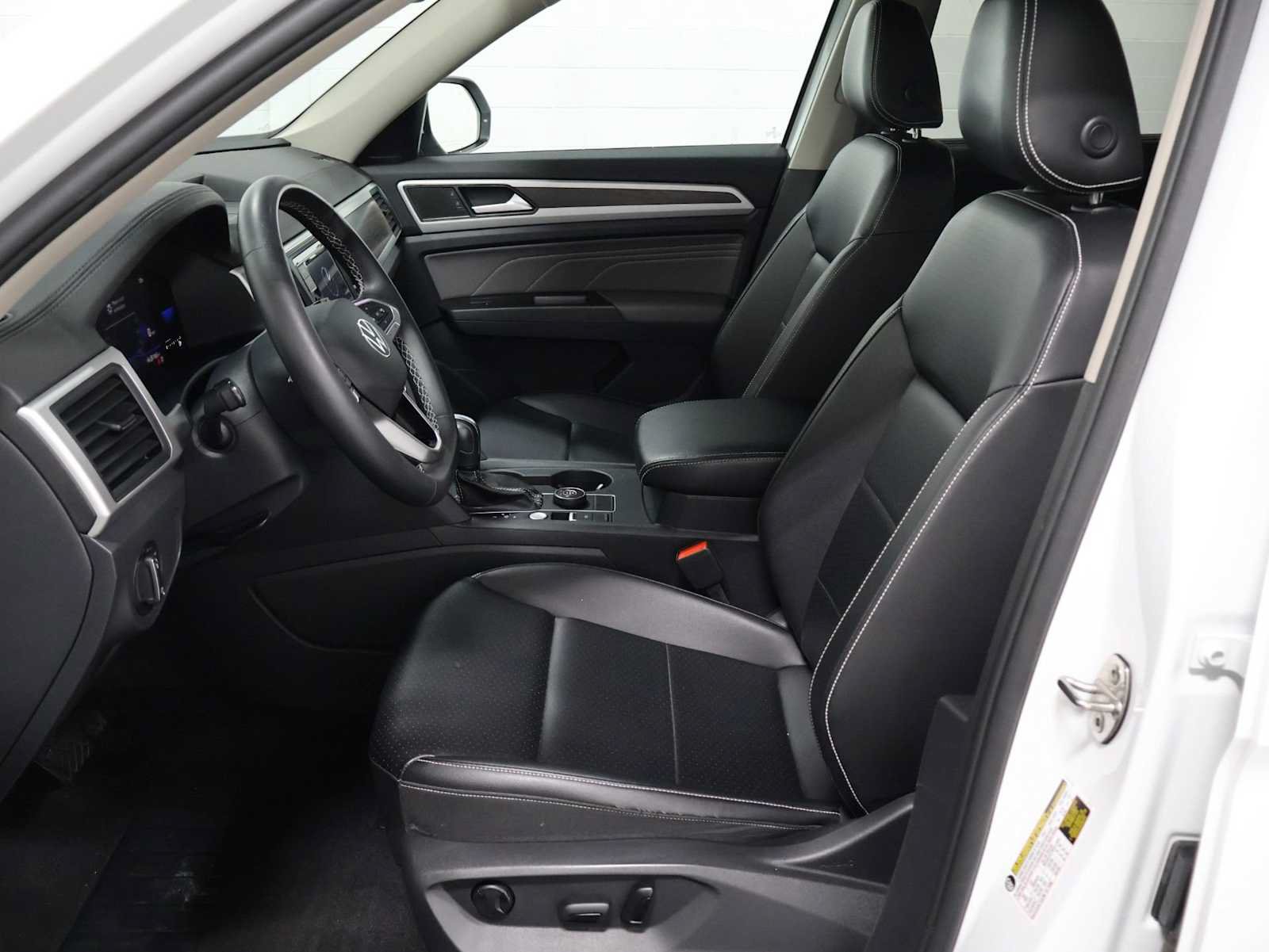 Used 2022 Volkswagen Atlas SE AWD/4WD image 5