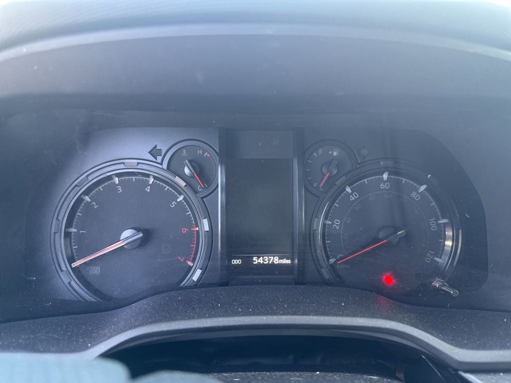 Used 2021 Toyota 4Runner SR5 Premium w/ Moonroof Package image 8