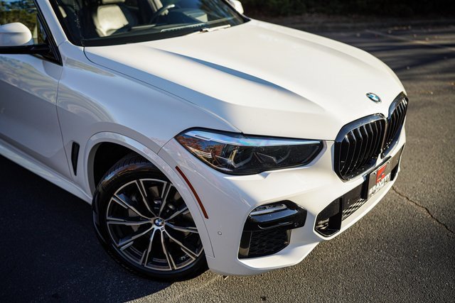 Used 2021 BMW X5 xDrive40i w/ M Sport Package image 13