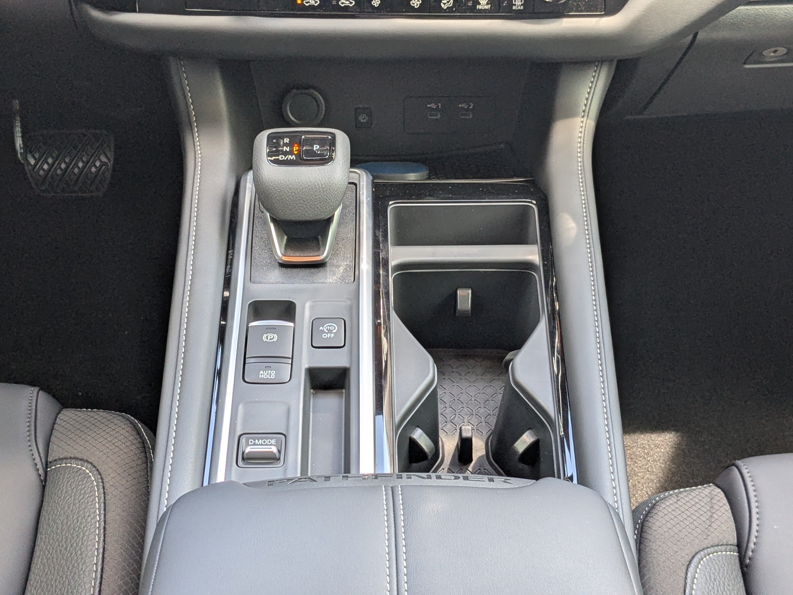 New 2026 Nissan Pathfinder SL FWD image 19