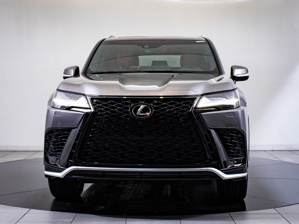 Used 2022 Lexus LX 600 F Sport image 2