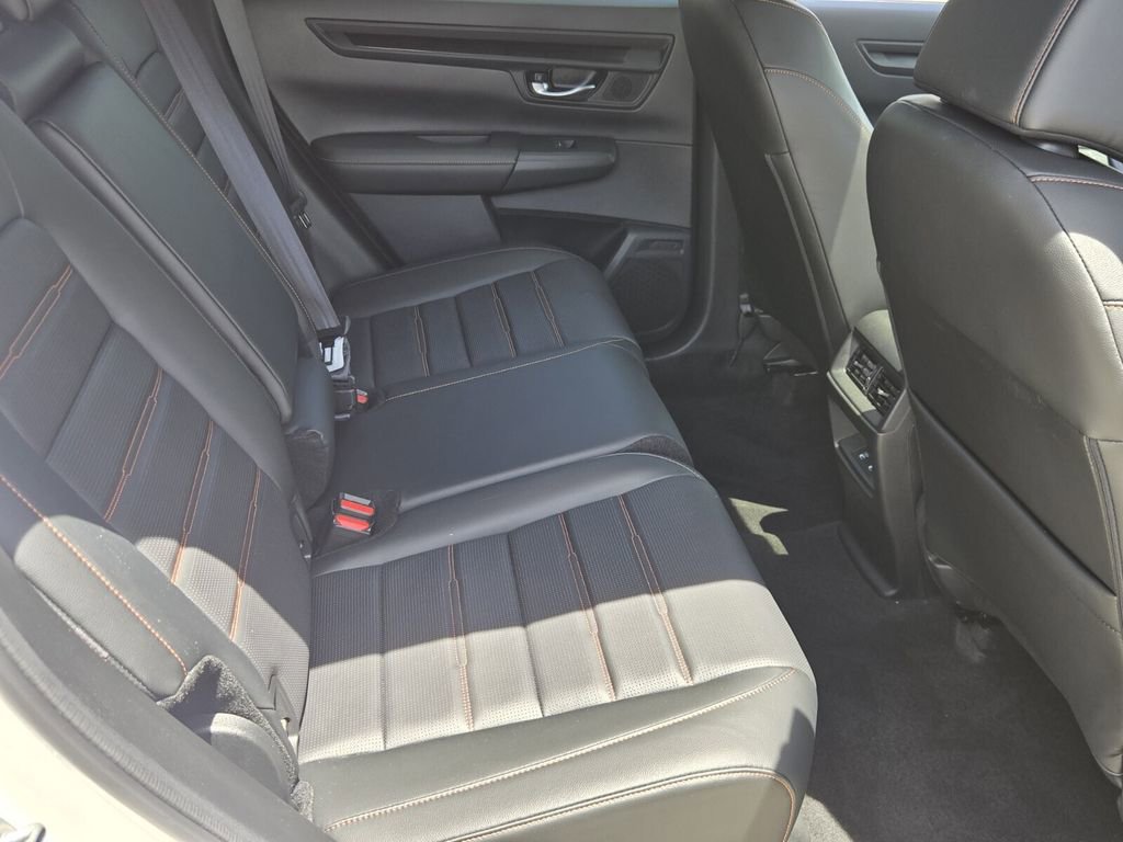 Used 2025 Honda CR-V Sport-L image 16
