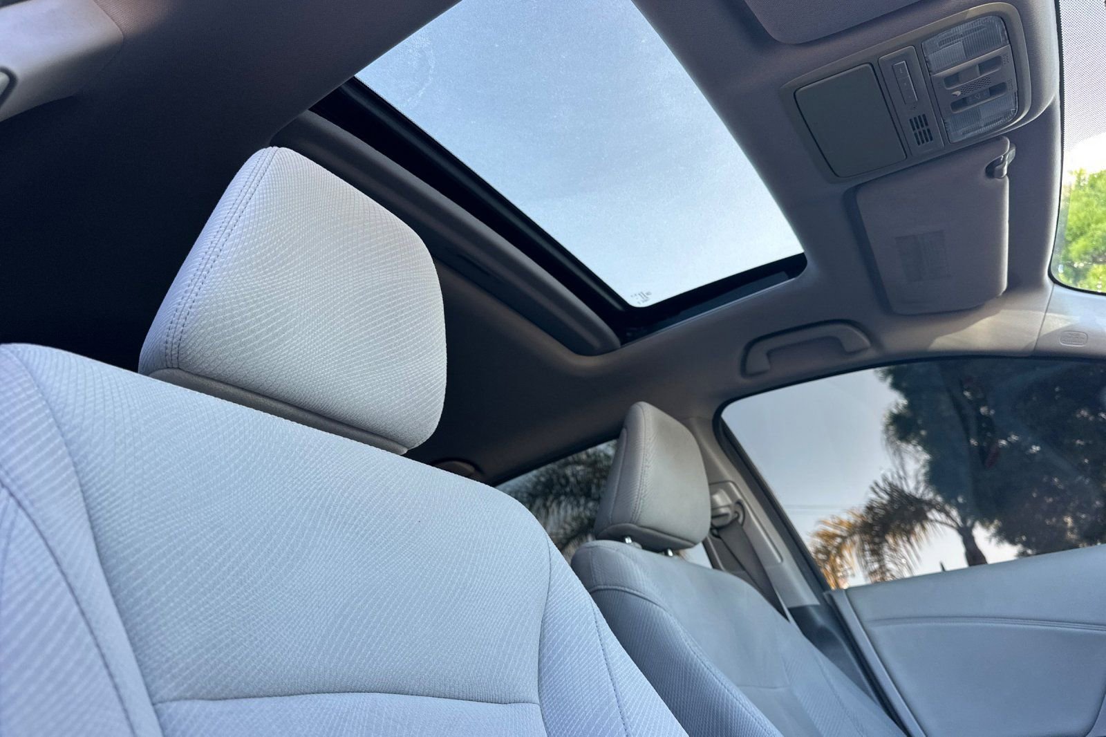 Used 2016 Honda Accord EX image 16