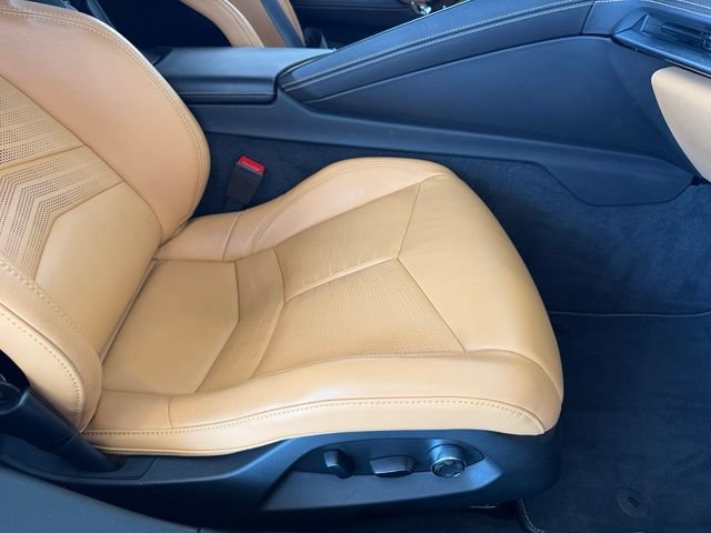 Used 2023 Chevrolet Corvette Stingray Premium Cpe w/ Z51 Performance Package RWD image 17
