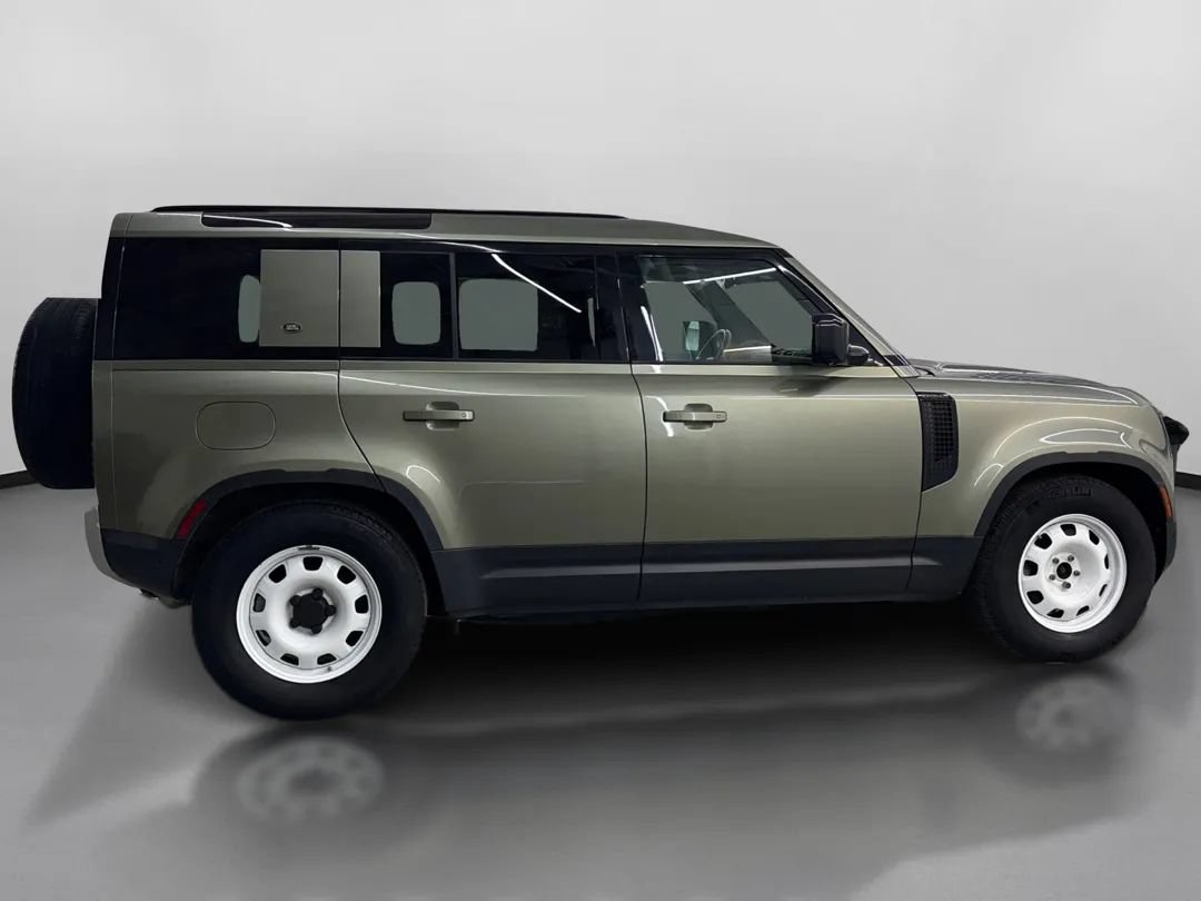 Used 2020 Land Rover Defender 110 AWD/4WD image 11