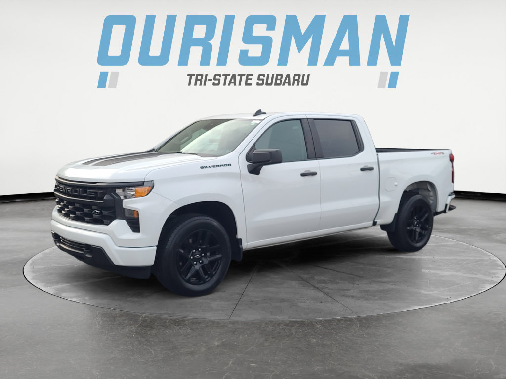 Used 2022 Chevrolet Silverado 1500 Custom w/ Rally Edition AWD/4WD image 2