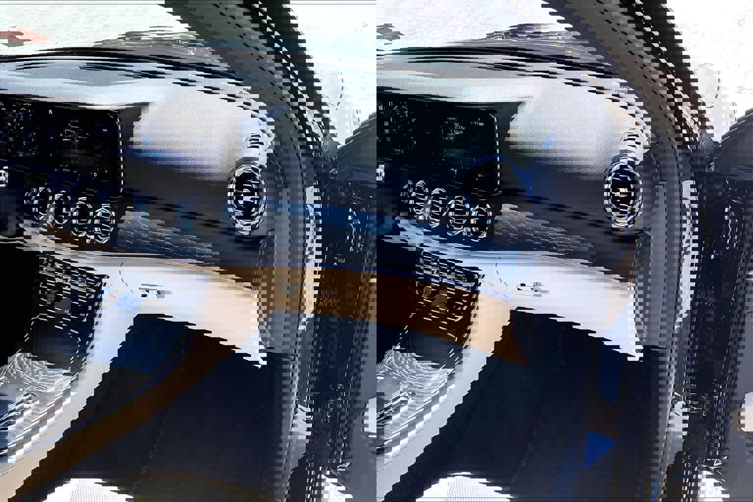 Used 2023 Mercedes-Benz E 450 4MATIC All-Terrain Wagon w/ Premium Package image 19