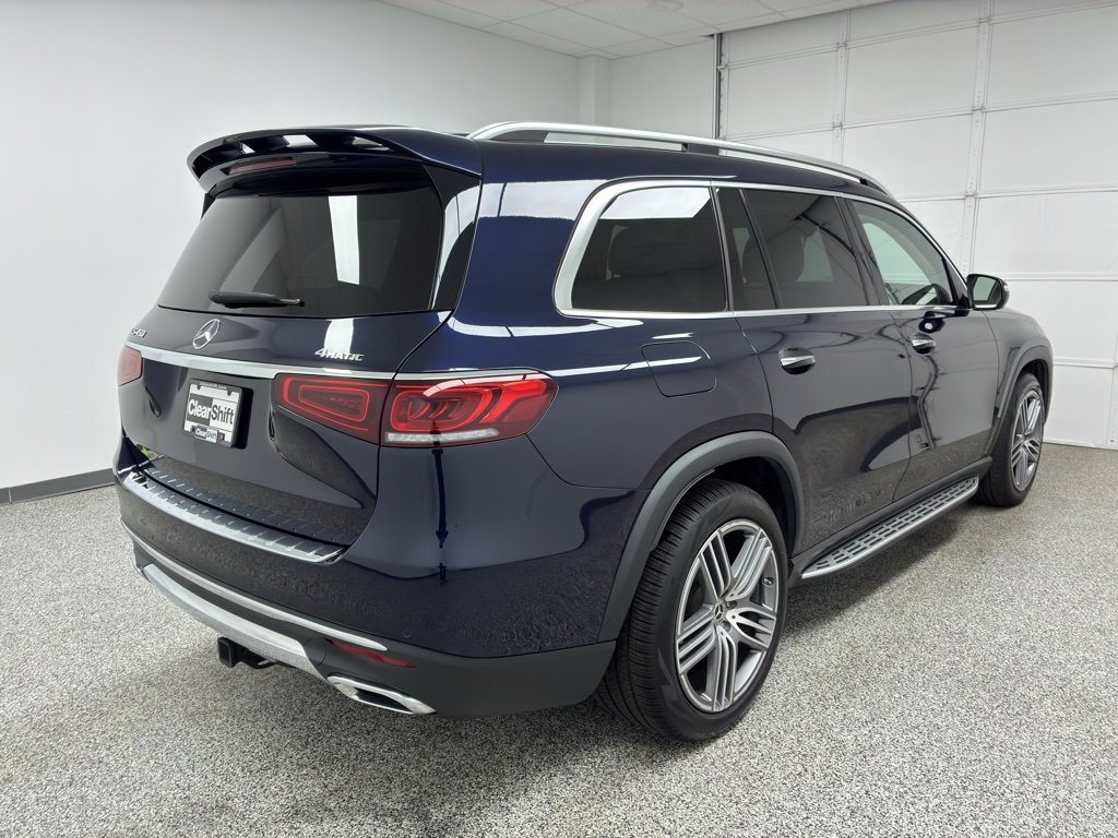 Used 2022 Mercedes-Benz GLS 450 4MATIC image 13