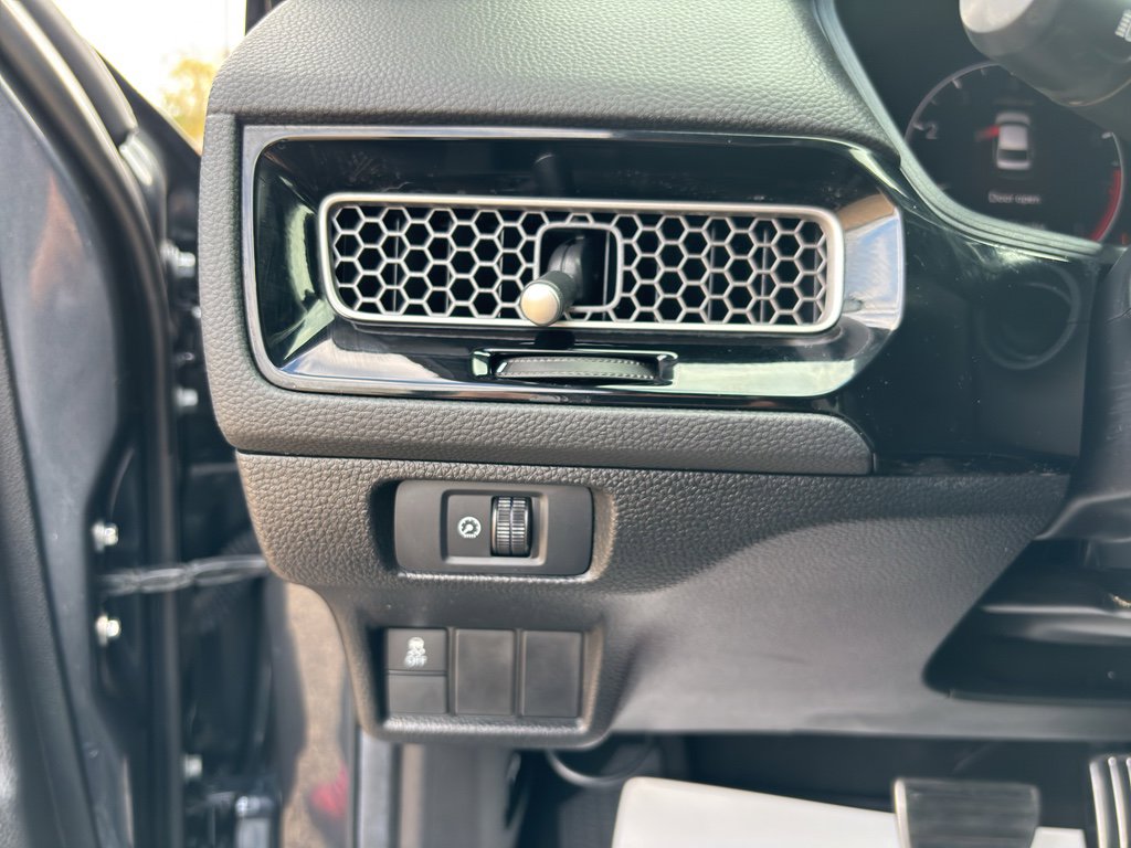 Used 2025 Honda Civic Sport image 23