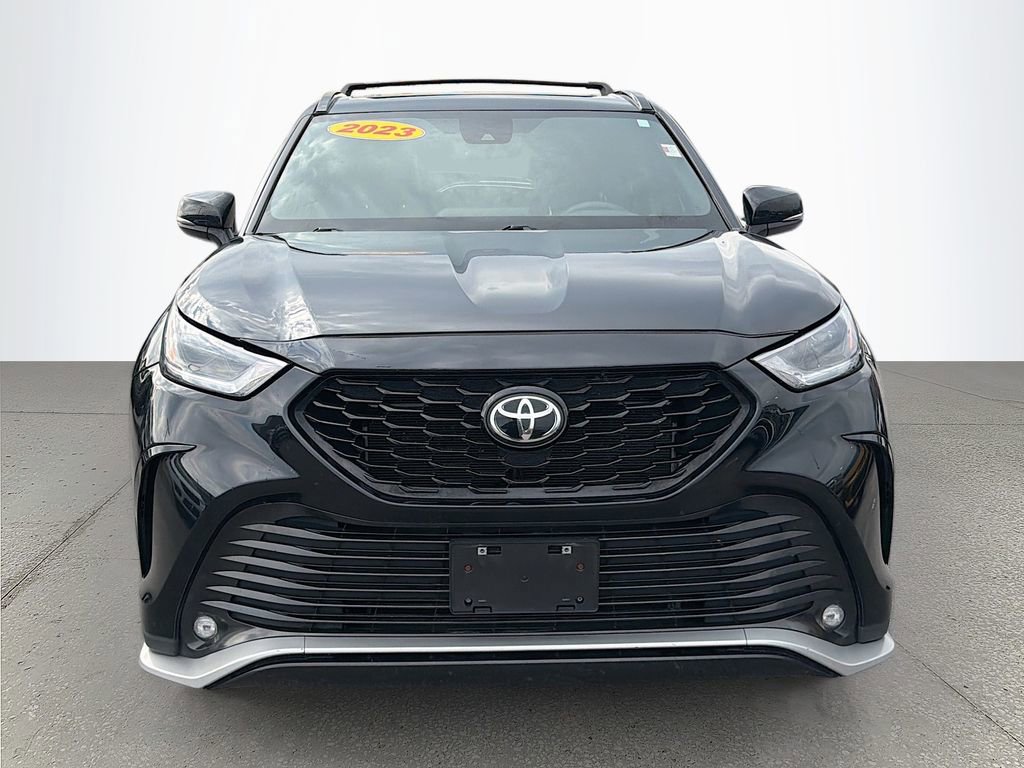 Used 2023 Toyota Highlander XSE image 10