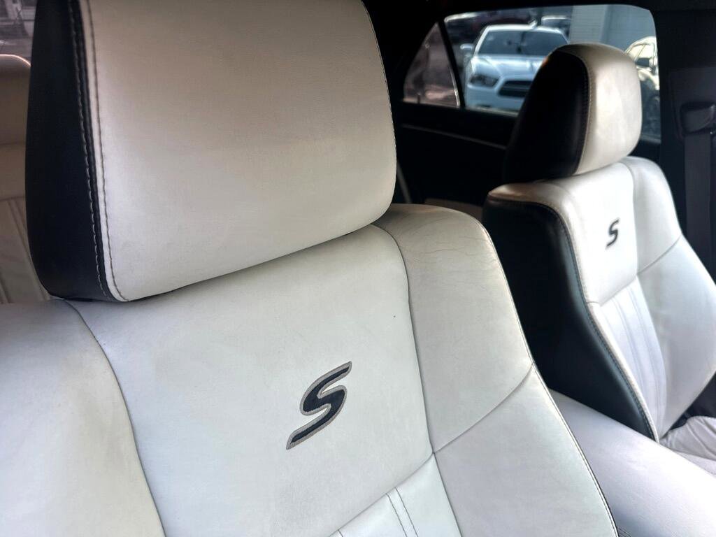 Used 2017 Chrysler 300 S image 37