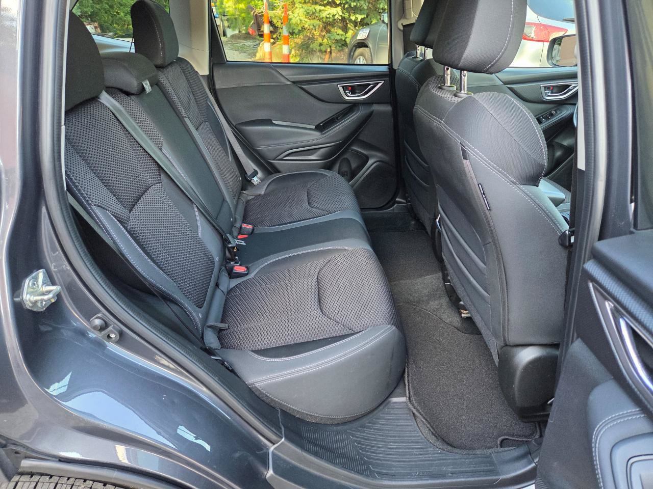Used 2021 Subaru Forester Premium AWD/4WD image 15