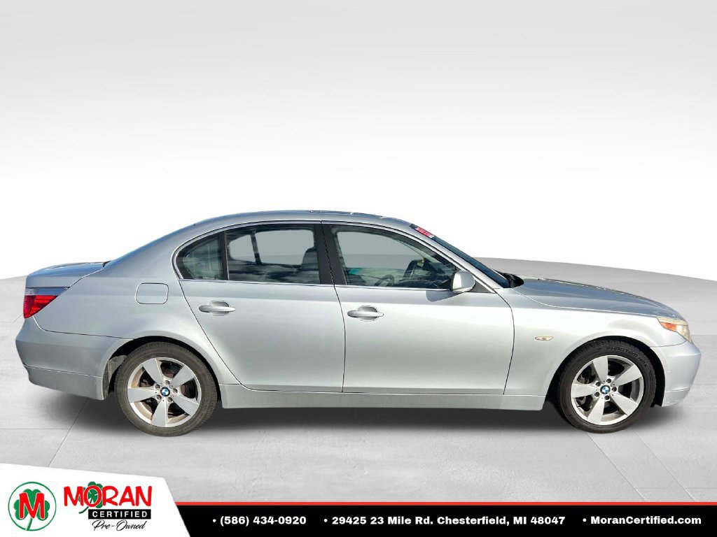 Used 2007 BMW 525xi Sedan AWD/4WD image 6