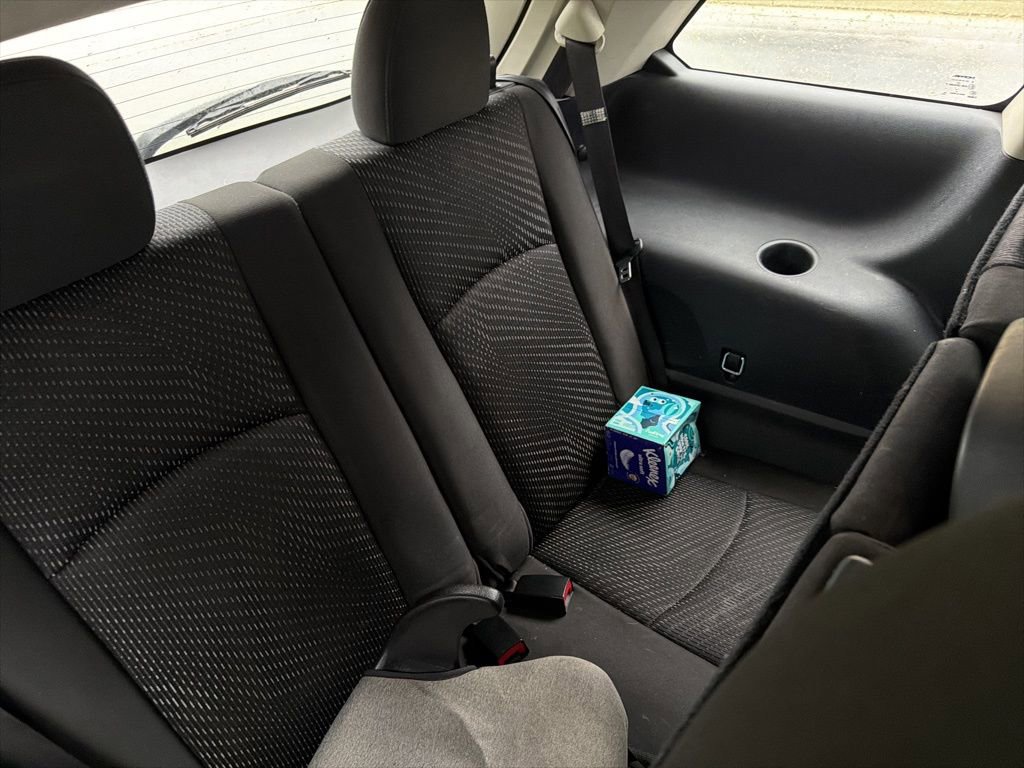 Used 2016 Dodge Journey SE w/ Flexible Seating Group image 10