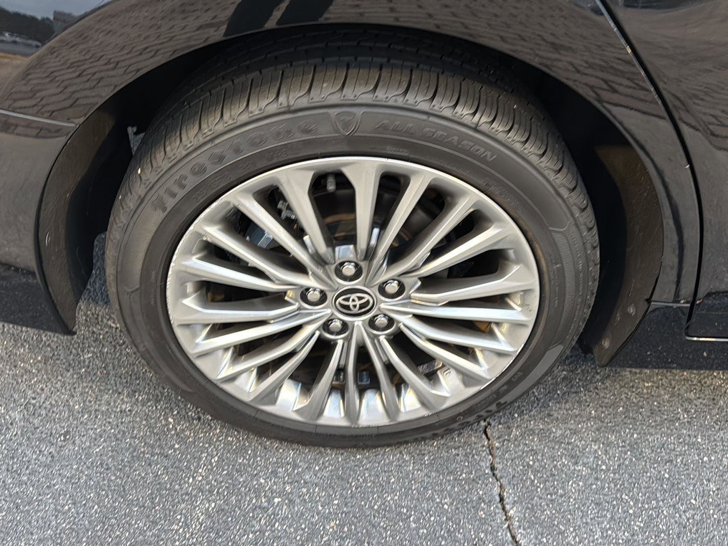 Certified 2022 Toyota Avalon Limited w/ Advanced Safety Package image 36