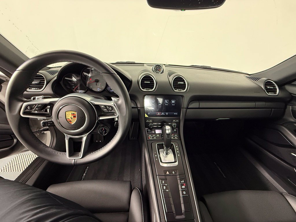 Certified 2025 Porsche 718 Cayman S RWD image 22