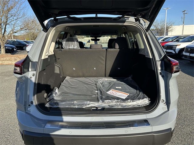 New 2026 Nissan Rogue SV image 12