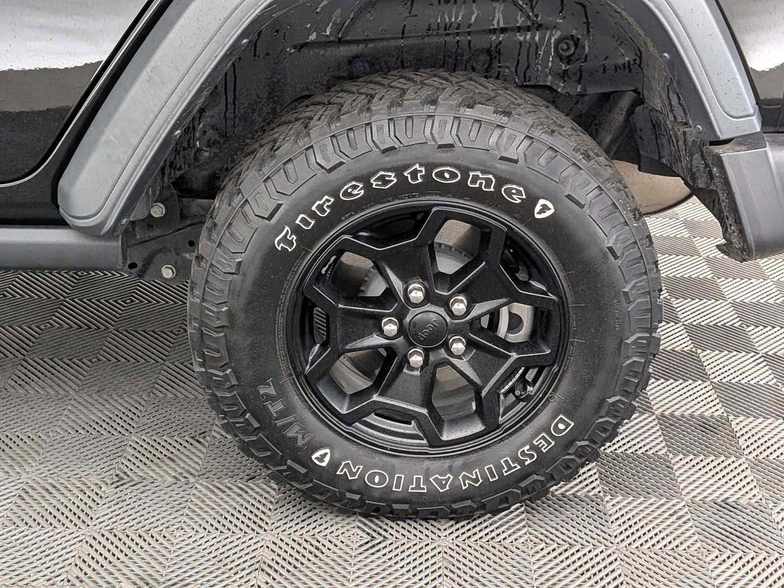 Used 2023 Jeep Wrangler Unlimited w/ Cold Weather Group image 14