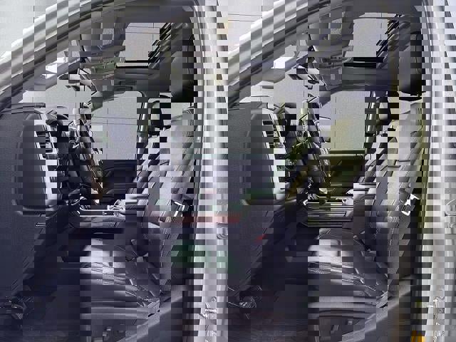 Used 2018 GMC Sierra 2500 SLT image 25