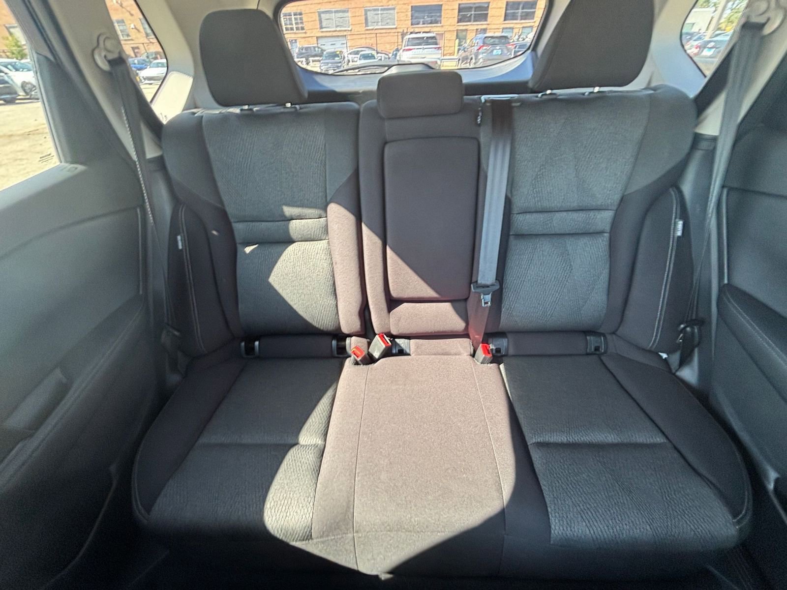 Used 2025 Nissan Rogue SV FWD image 40