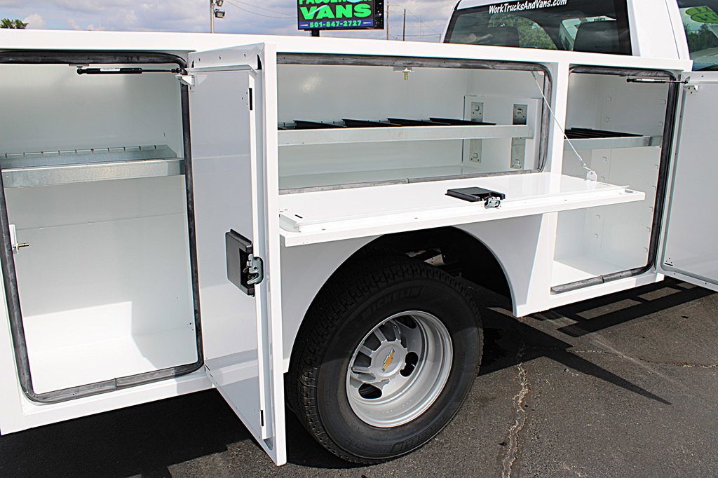 Used 2024 Chevrolet Silverado 3500 W/T w/ Snow Plow Prep Package image 10