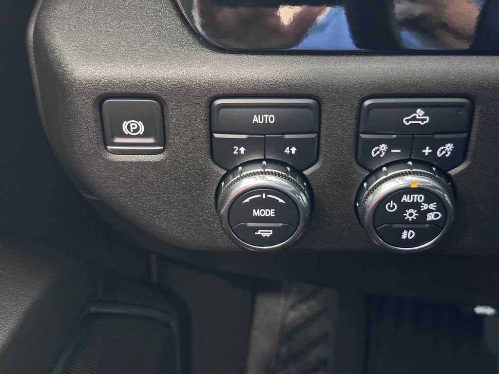 Certified 2024 GMC Sierra 1500 Elevation AWD/4WD image 24