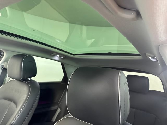 Used 2024 Hyundai Ioniq 5 Limited image 25