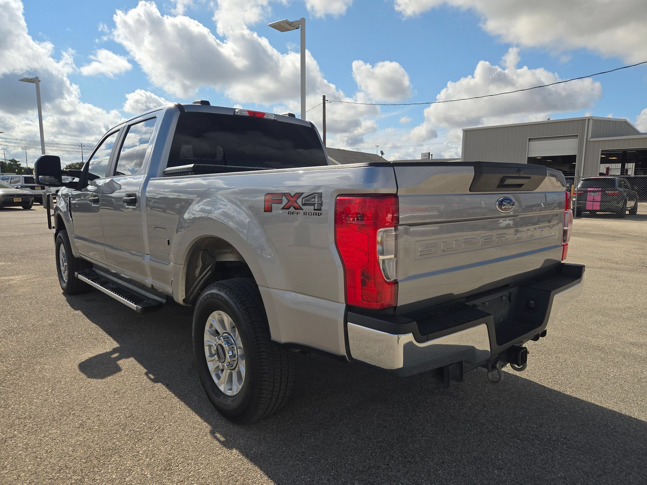 Used 2020 Ford F250 XL w/ STX Appearance Package AWD/4WD image 5