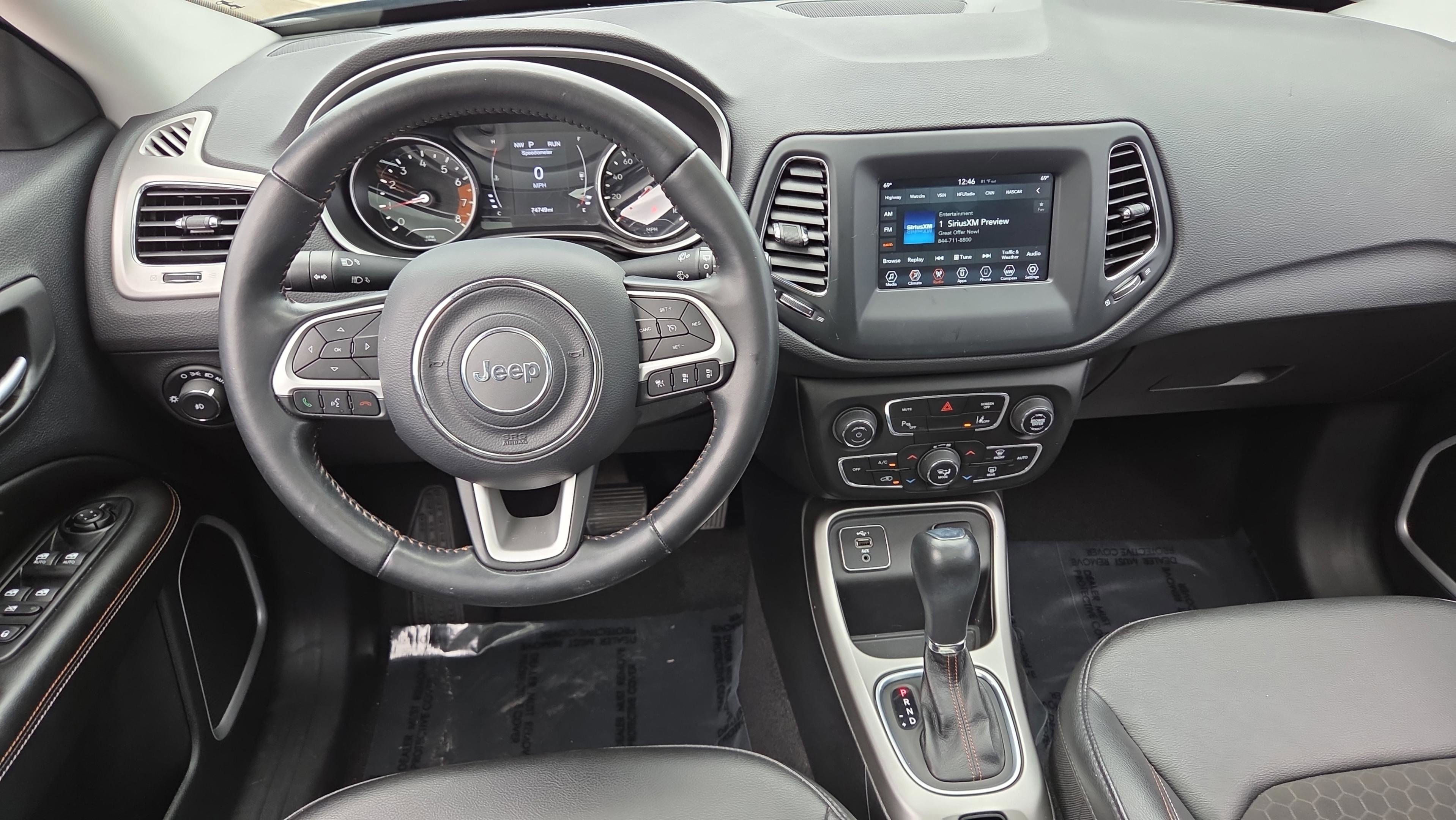 Used 2020 Jeep Compass Latitude FWD image 12