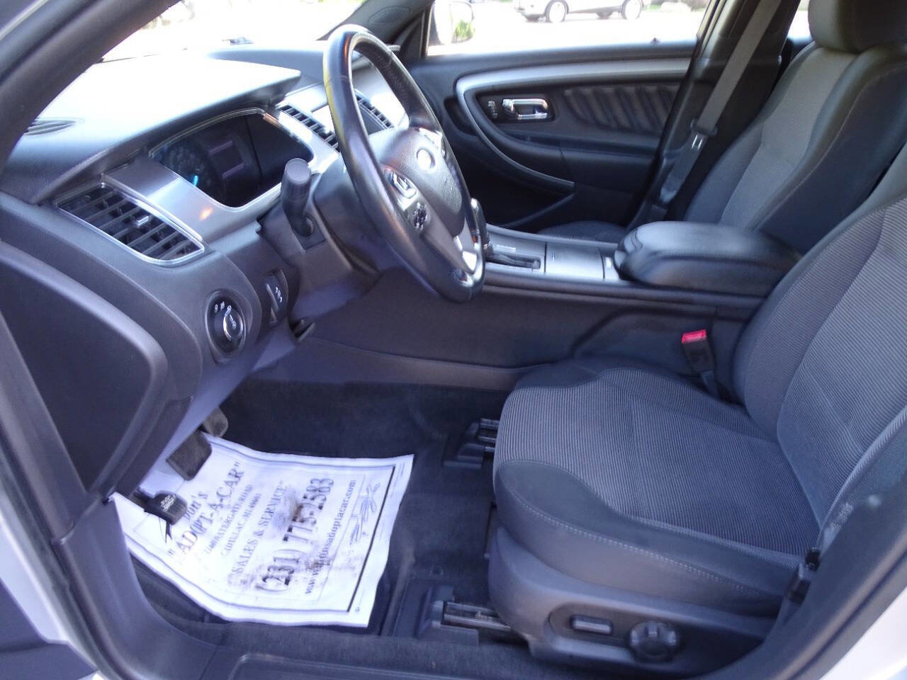 Used 2013 Ford Taurus SEL AWD image 2