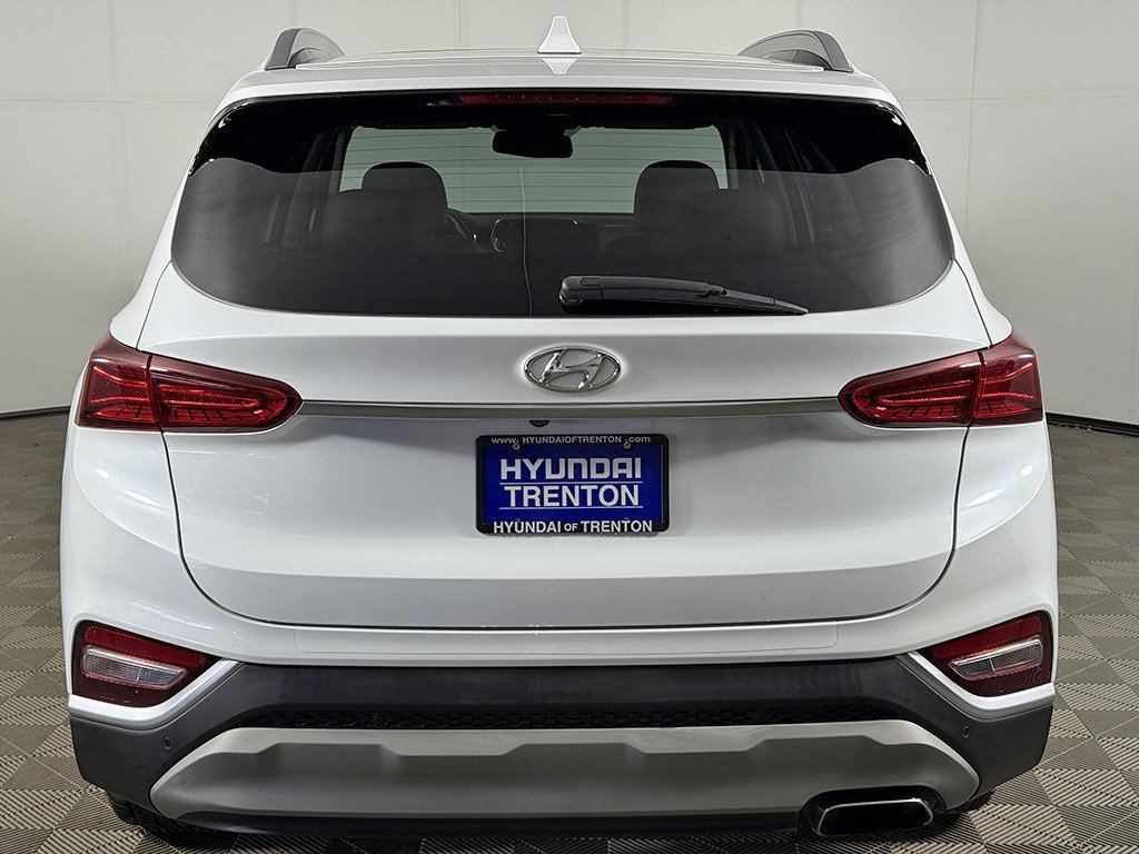 Used 2019 Hyundai Santa Fe Limited w/ Cargo Package image 13