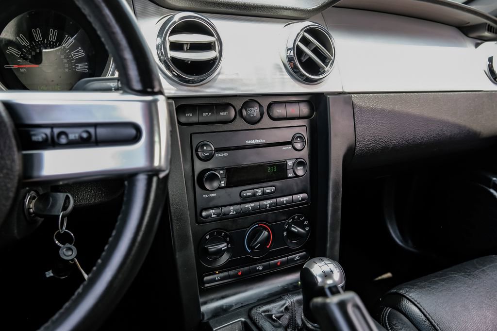 Used 2007 Ford Mustang GT Premium RWD image 16