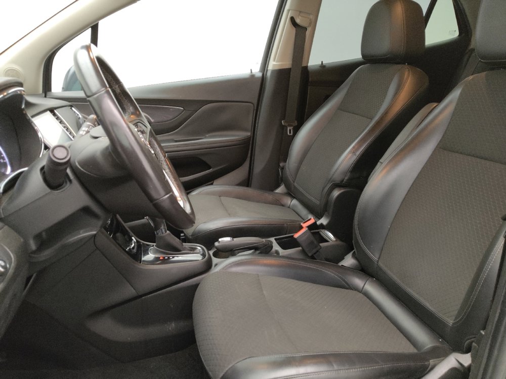Used 2018 Buick Encore Preferred FWD image 17
