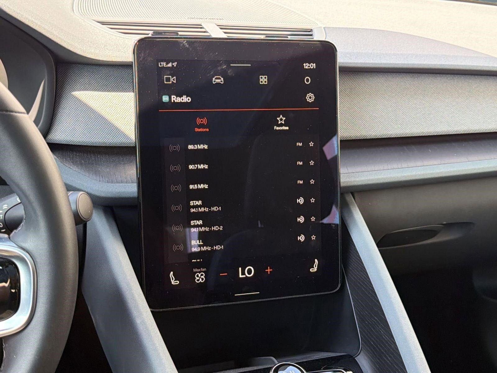 Used 2023 Polestar Polestar 2 w/ Pilot Pack image 24