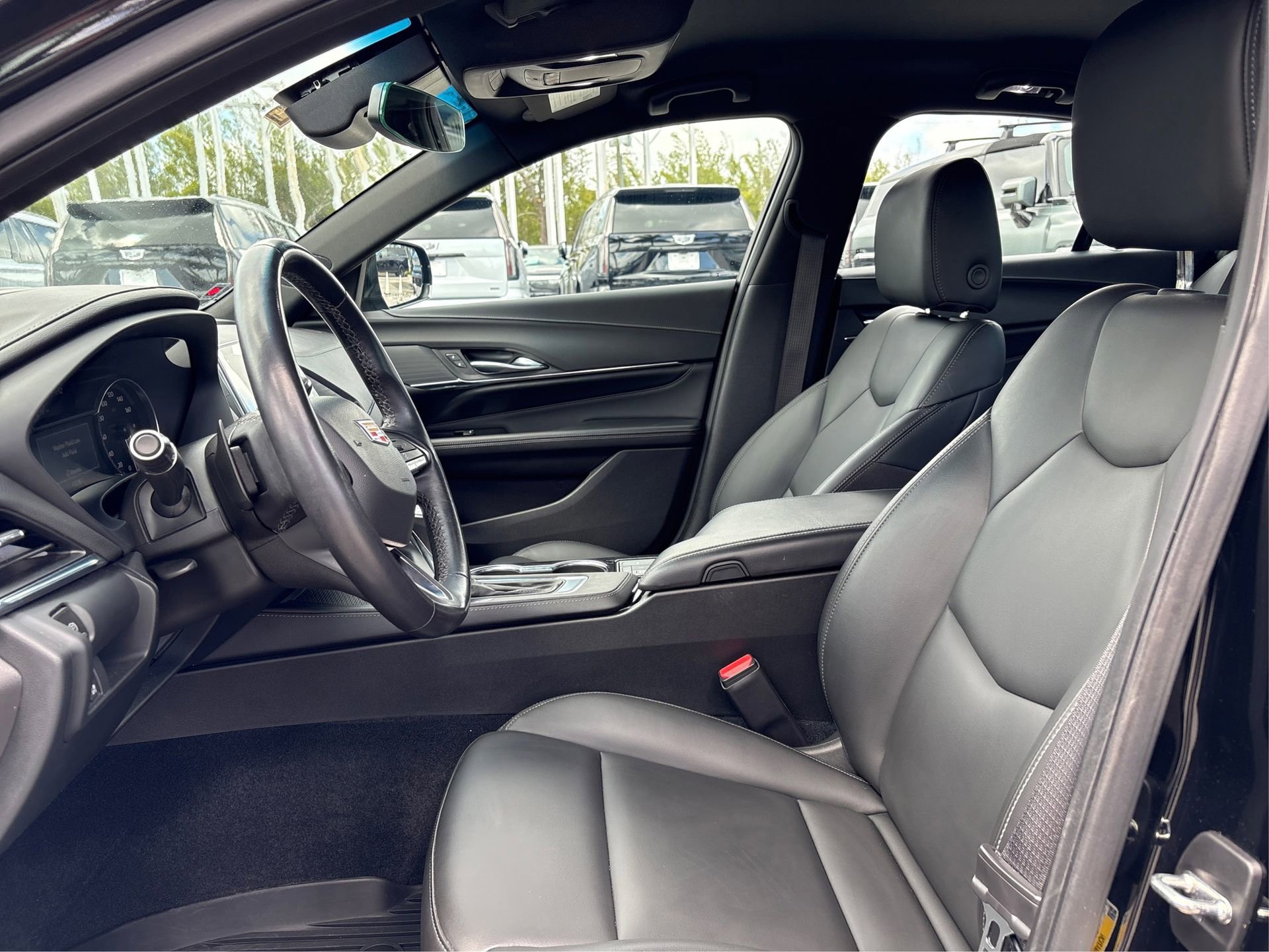 Used 2024 Cadillac CT4 Luxury image 9