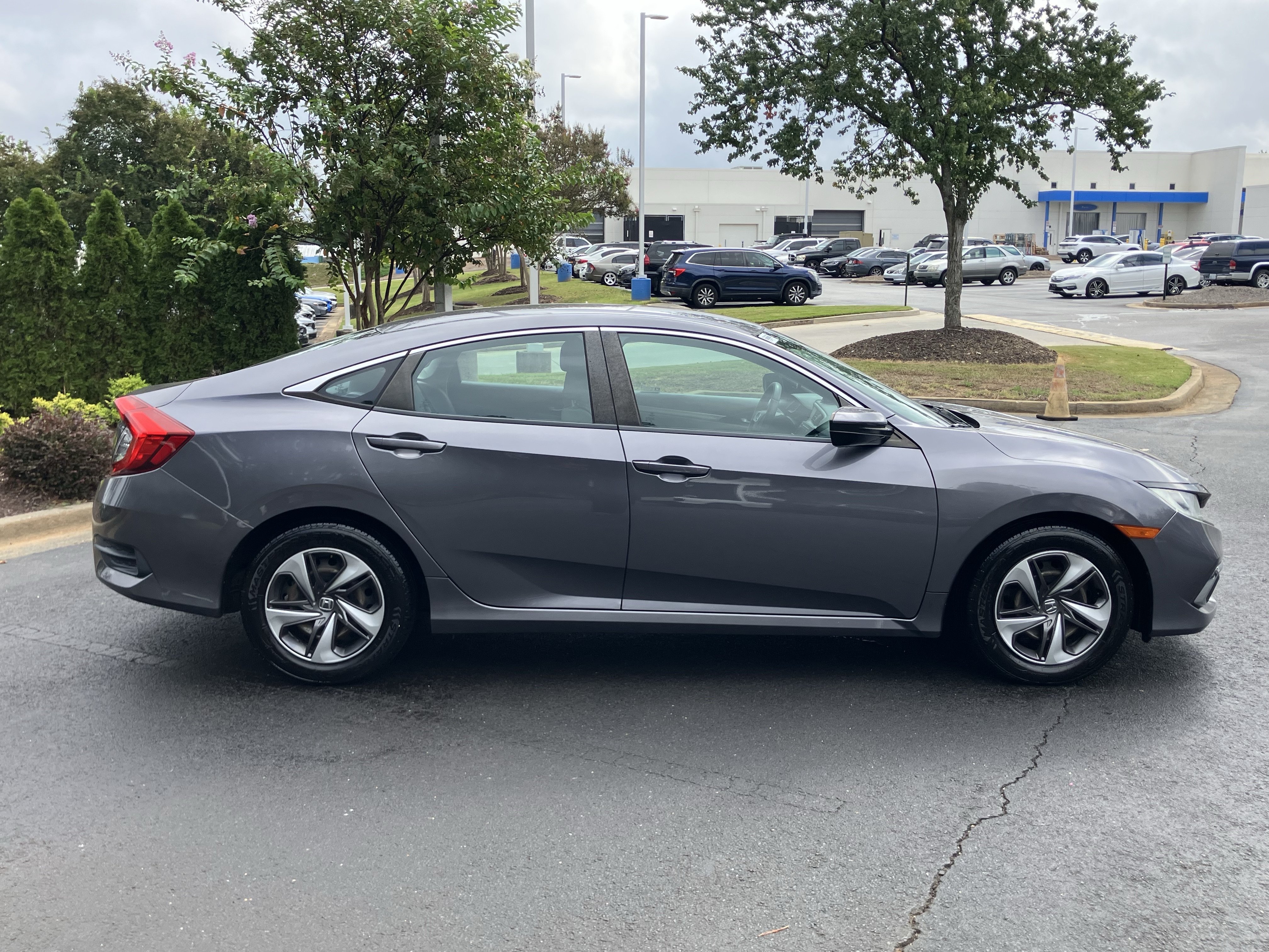 Used 2019 Honda Civic LX image 11