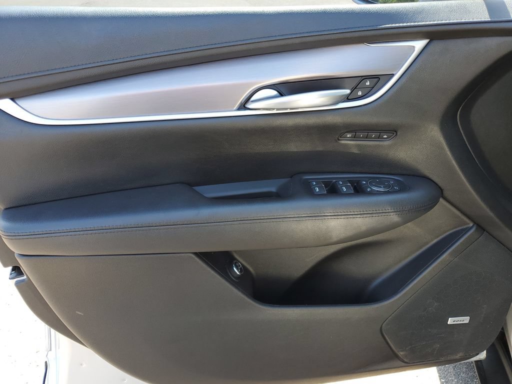 Used 2018 Cadillac XT5 Luxury w/ Driver Awareness Package FWD image 20