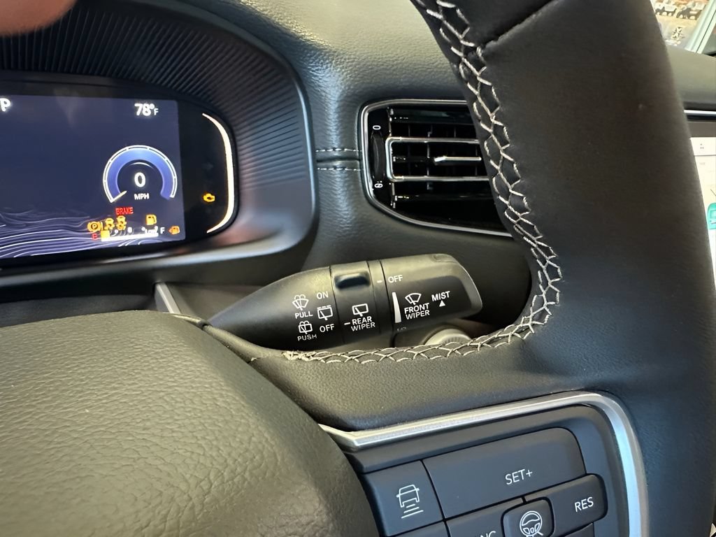 New 2026 Jeep Grand Wagoneer L 4WD image 31
